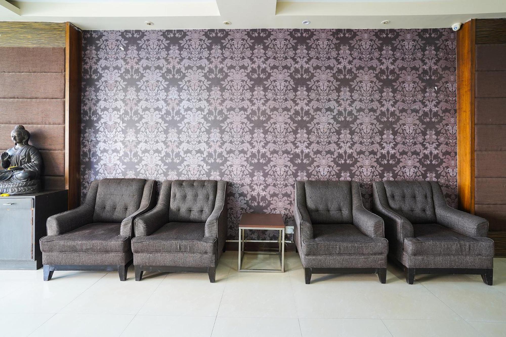 Fabhotel Astra - Electronic City Kammasandra Экстерьер фото