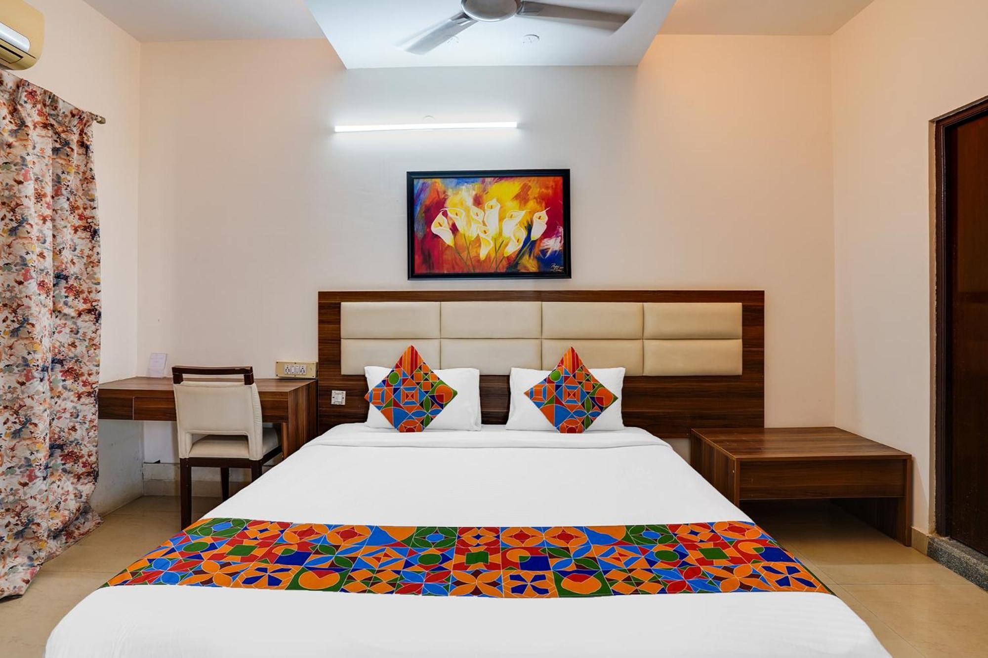 Fabhotel Astra - Electronic City Kammasandra Экстерьер фото
